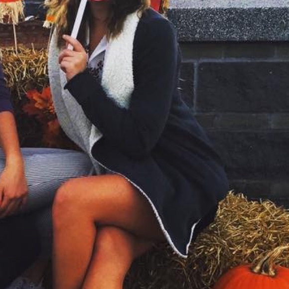 Sherpa Lined Cardigan Jacket - Picture 5 of 6